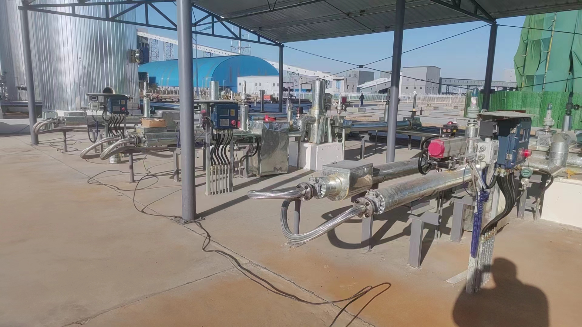 LNG 二氧化碳装车采用定量装车系统(图3)