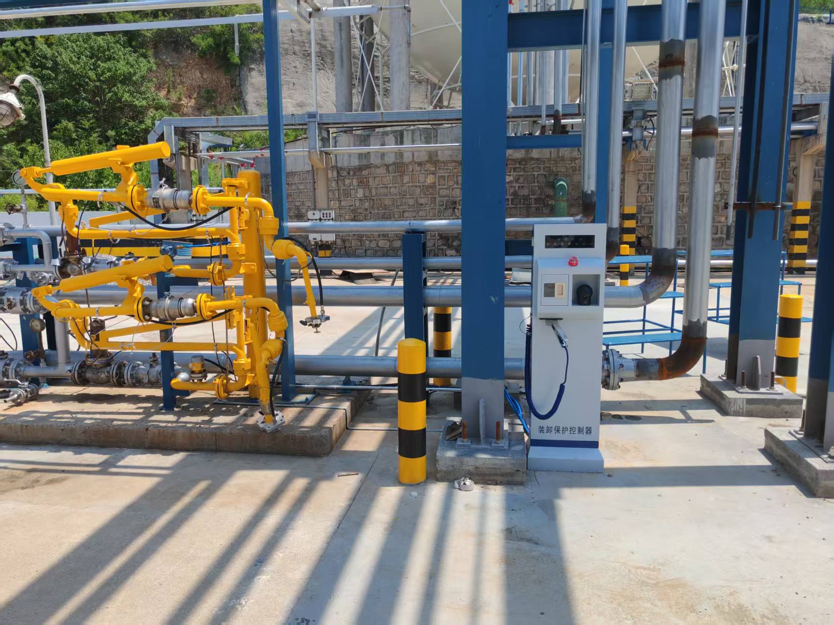 防爆批量控制器在油库中的实际应用(图1)